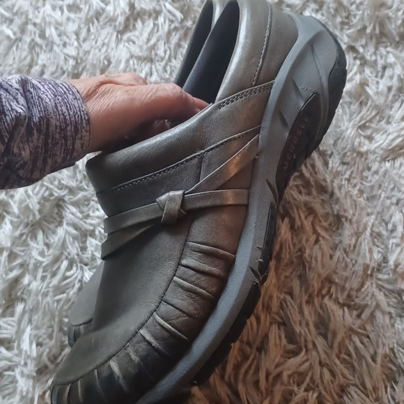 Merrell Shoes - Picture 6 of 7